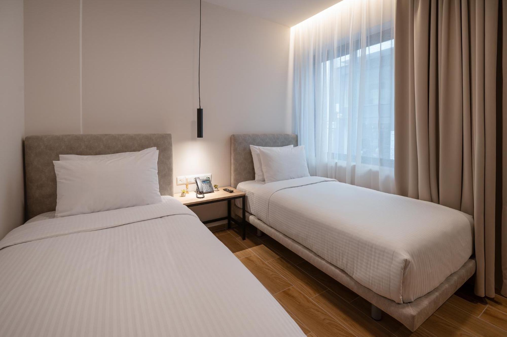 Ira - Ηρα Hotel كالاماتا المظهر الخارجي الصورة