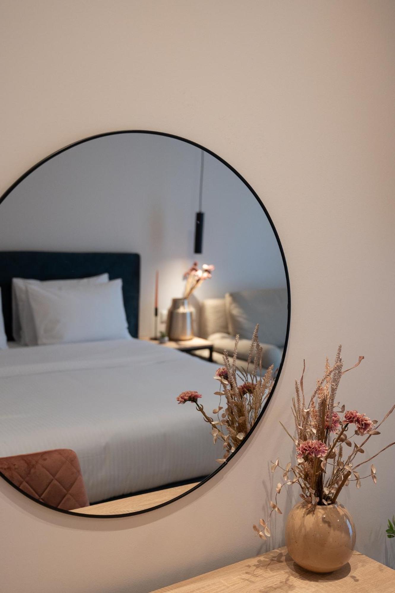 Ira - Ηρα Hotel كالاماتا المظهر الخارجي الصورة