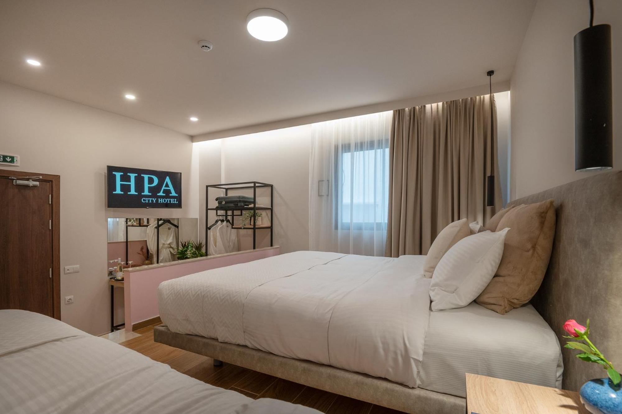 Ira - Ηρα Hotel كالاماتا المظهر الخارجي الصورة