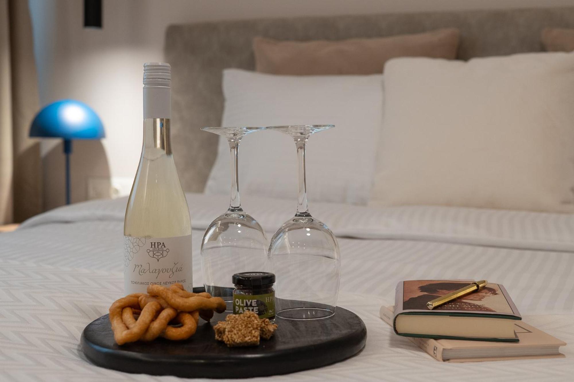 Ira - Ηρα Hotel كالاماتا المظهر الخارجي الصورة